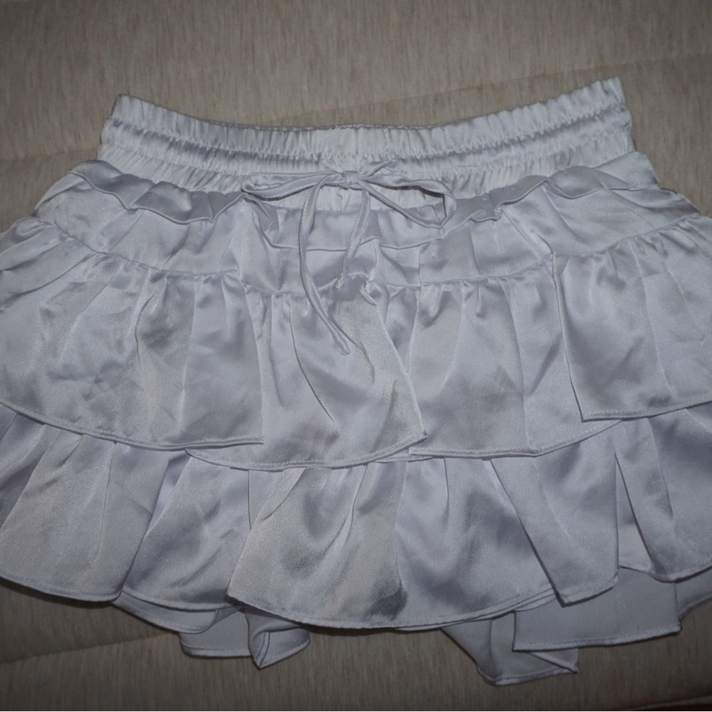 White Ruffled Skirt - Picture 2 of 3